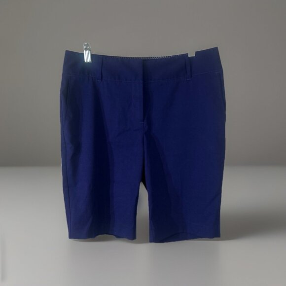 Annika Cutter & Buck Shorts Women 6 Purple Bermuda Golf Activewear Flat Front - Picture 1 of 9